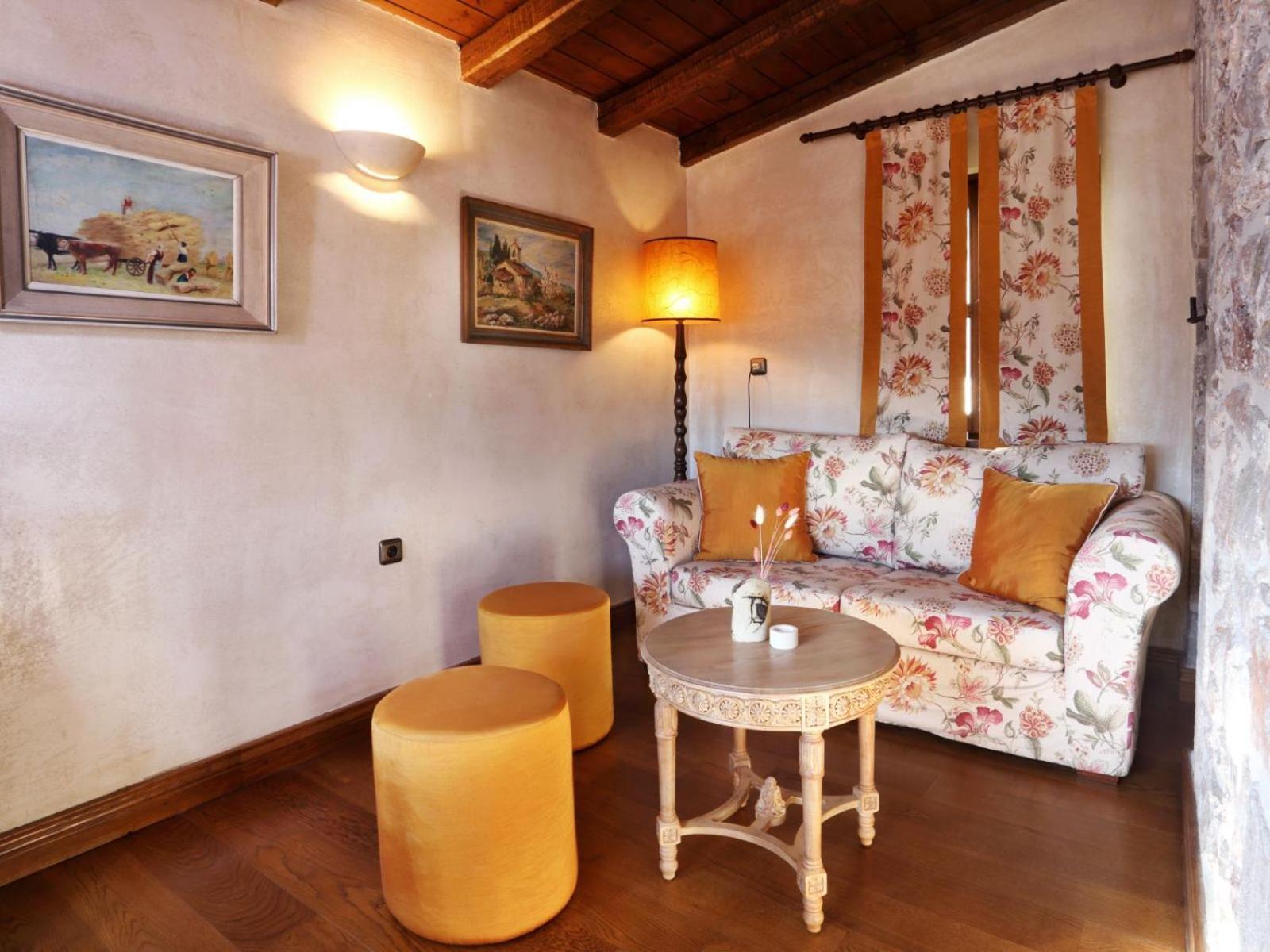 Lousiou Nymphes Escape Suites Dimitsana Exterior photo