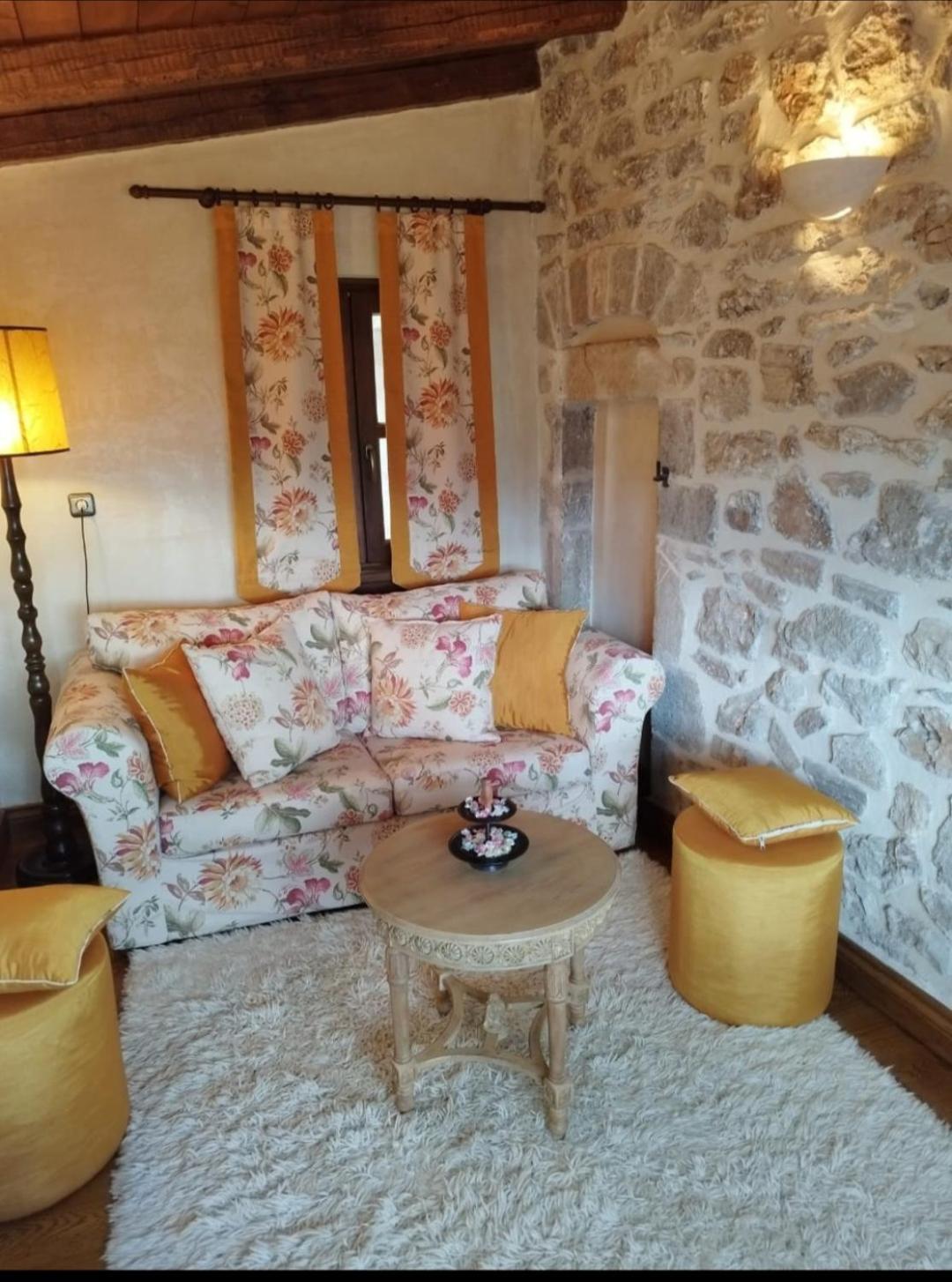 Lousiou Nymphes Escape Suites Dimitsana Exterior photo