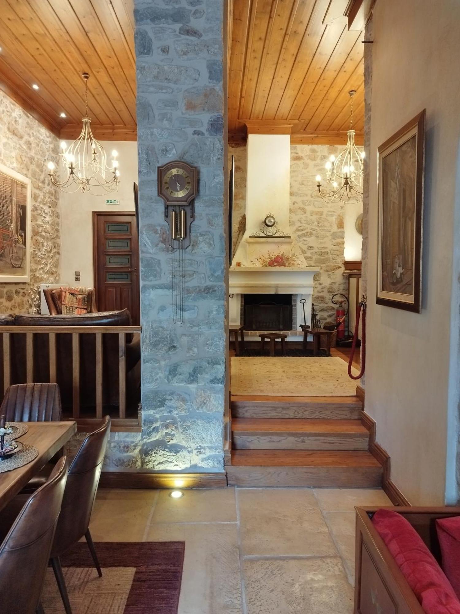 Lousiou Nymphes Escape Suites Dimitsana Exterior photo