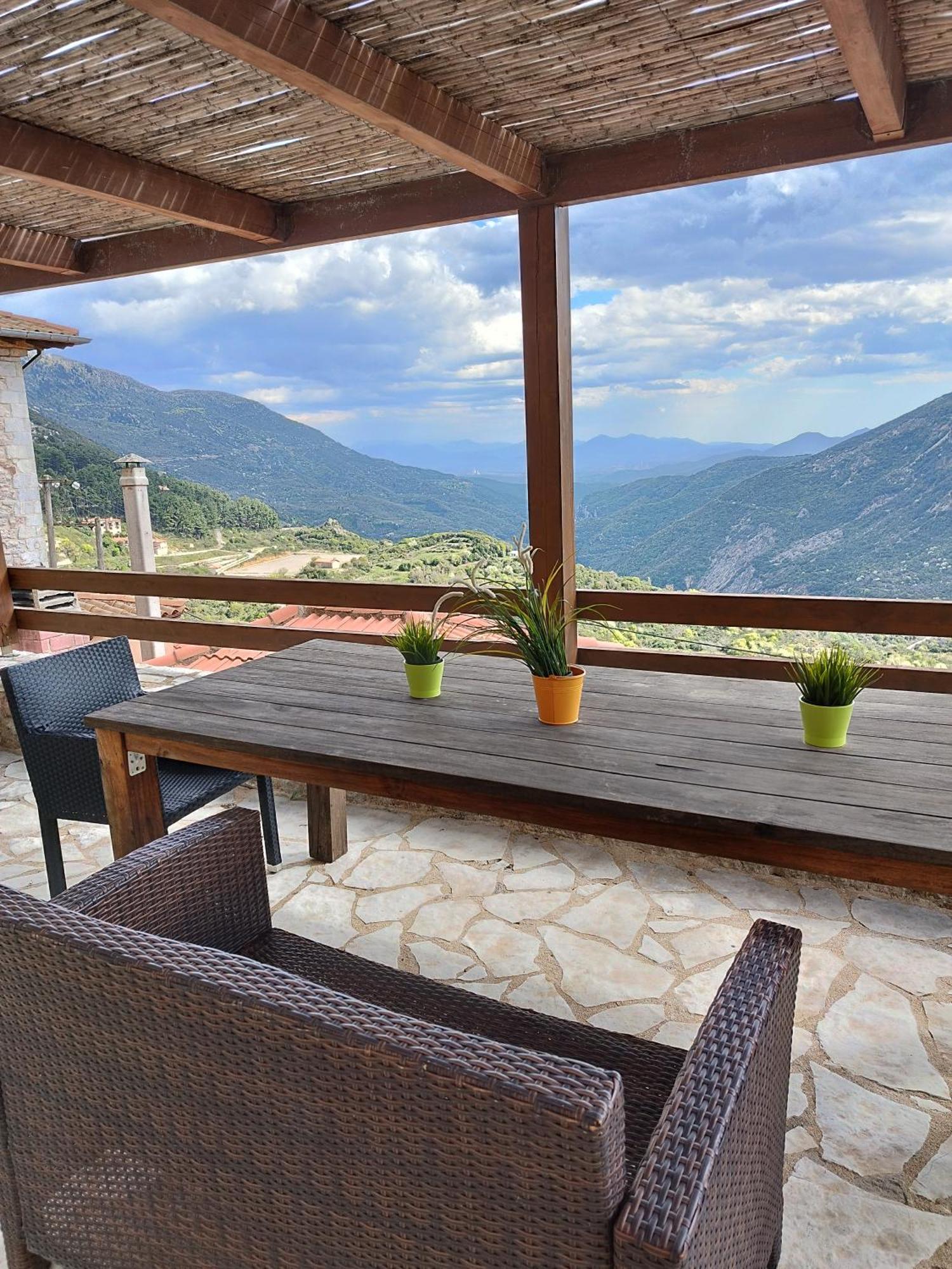 Lousiou Nymphes Escape Suites Dimitsana Exterior photo